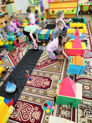 Игра- основной вид деятельности детей дошкольного возраста. 